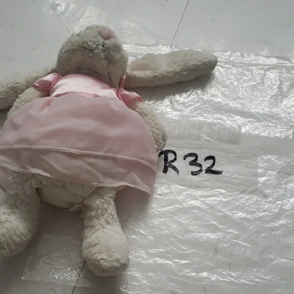 Jellycat RARE RETIRED Ivory I Am Ballerina Bella Bunny Soft - Picture 11 of 11